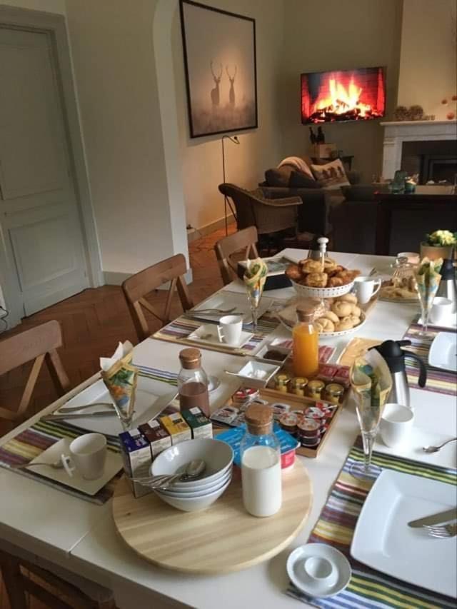 De Gelaarsde Kat Bed & Breakfast Ypres Exterior photo